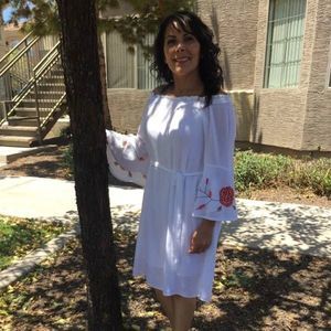 Meet your Posher, Dalia